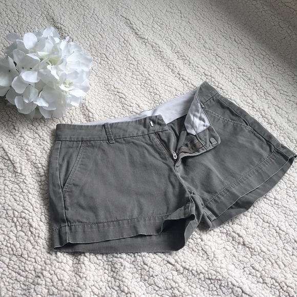 Short! - Picture 2 of 4